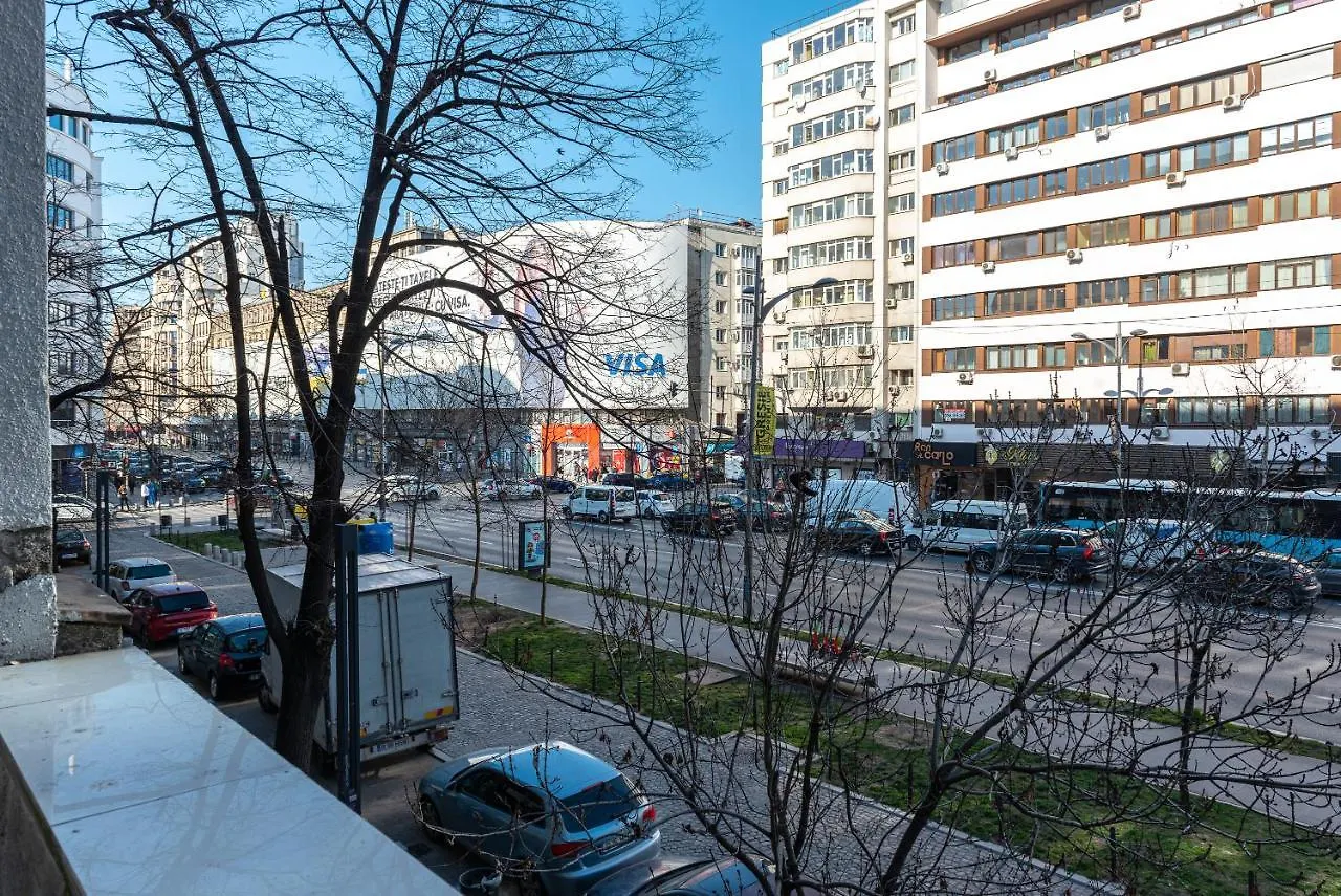 Down Town 1Br Apartment W Self Check In Bucharest